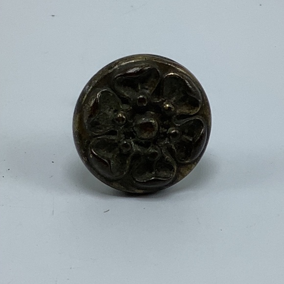 Vintage Rosette Drawer Knob Round Cabinet Handle Floral Design 6 Petal-Like - Picture 1 of 7
